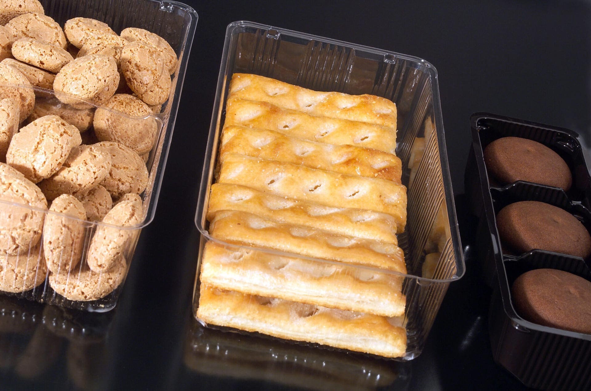 Contenitori in PET termoformati per alimenti: vantaggi, usi e sostenibilità | GLPS
